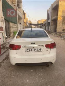كيا سيراتو